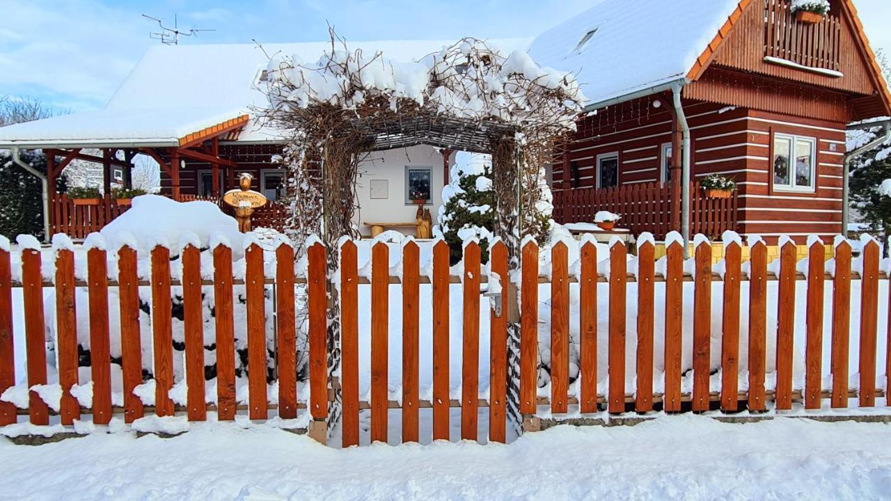 Roubenka Rozkos Villa Nové Město nad Metují Dış mekan fotoğraf