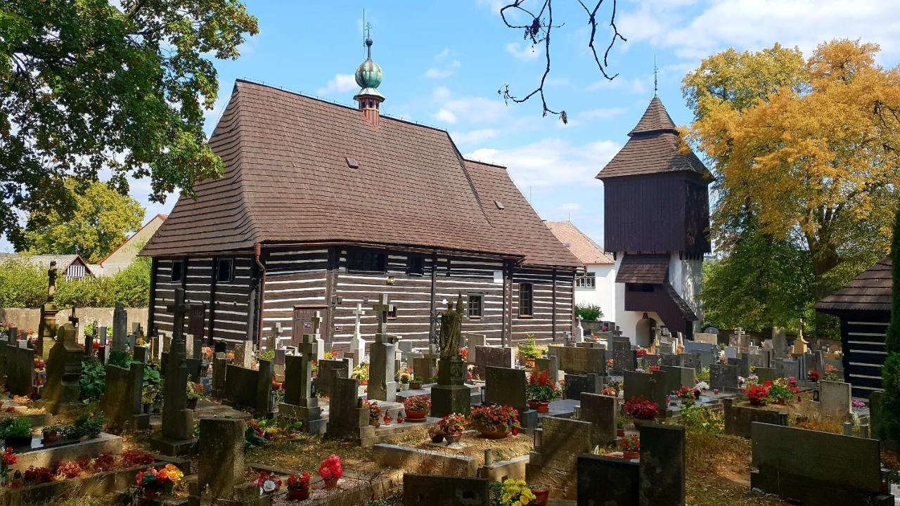 Roubenka Rozkos Villa Nové Město nad Metují Dış mekan fotoğraf